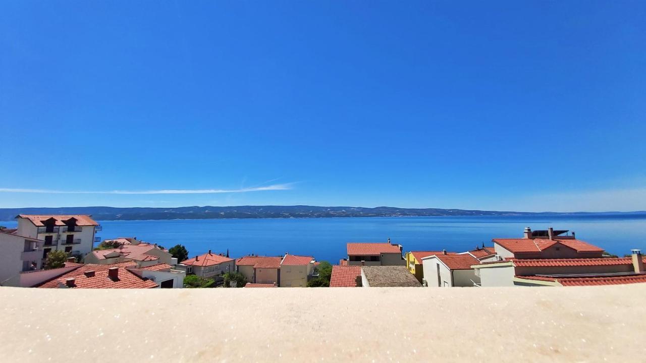 Apartments Nemira Omiš Eksteriør bilde