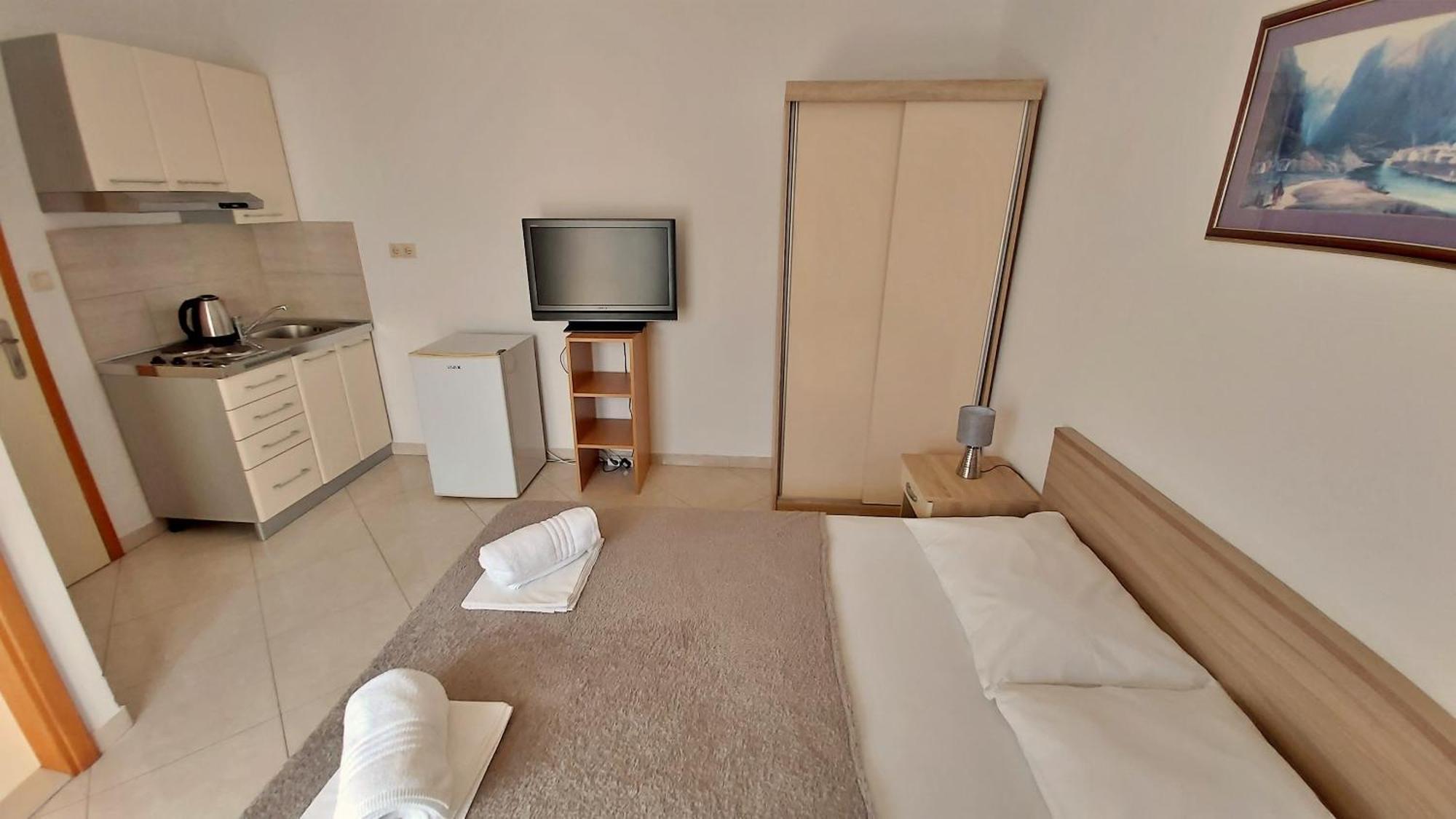 Apartments Nemira Omiš Rom bilde
