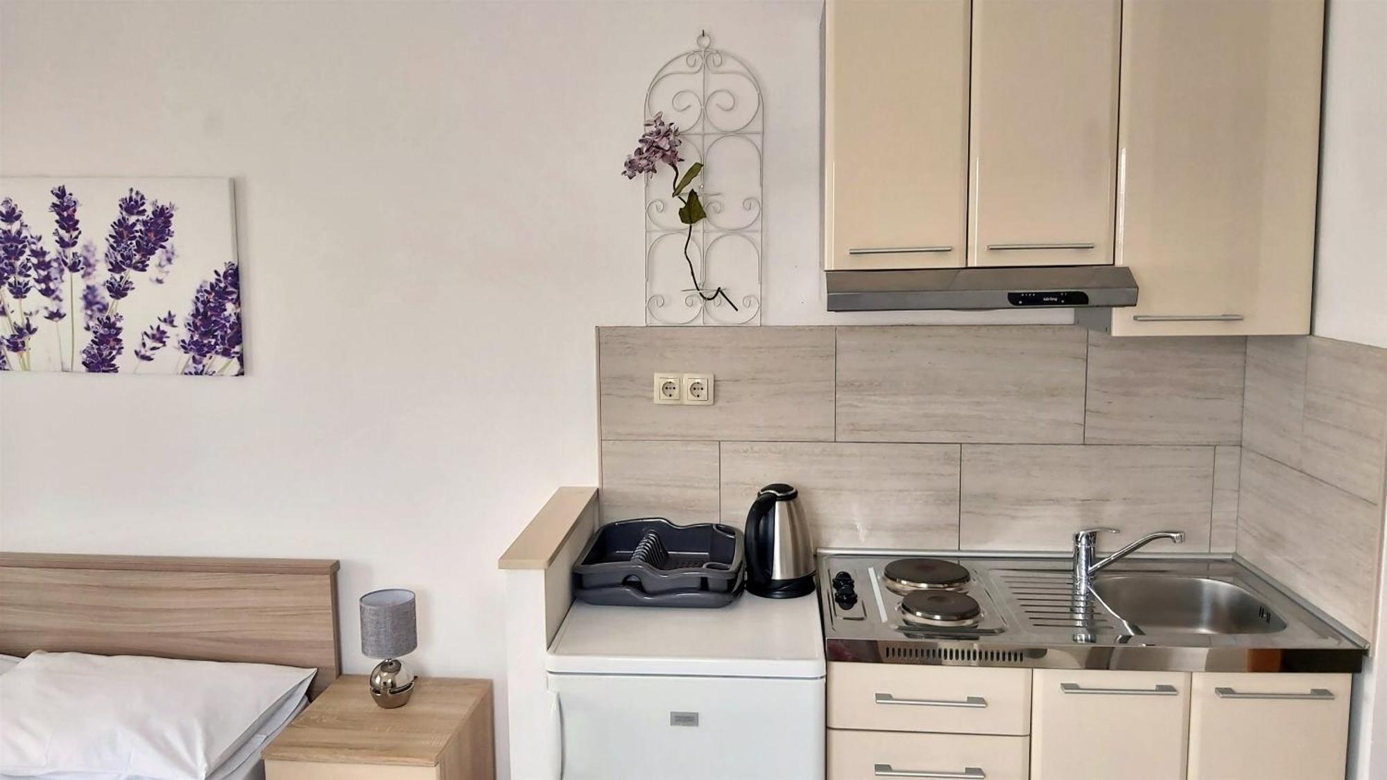 Apartments Nemira Omiš Rom bilde
