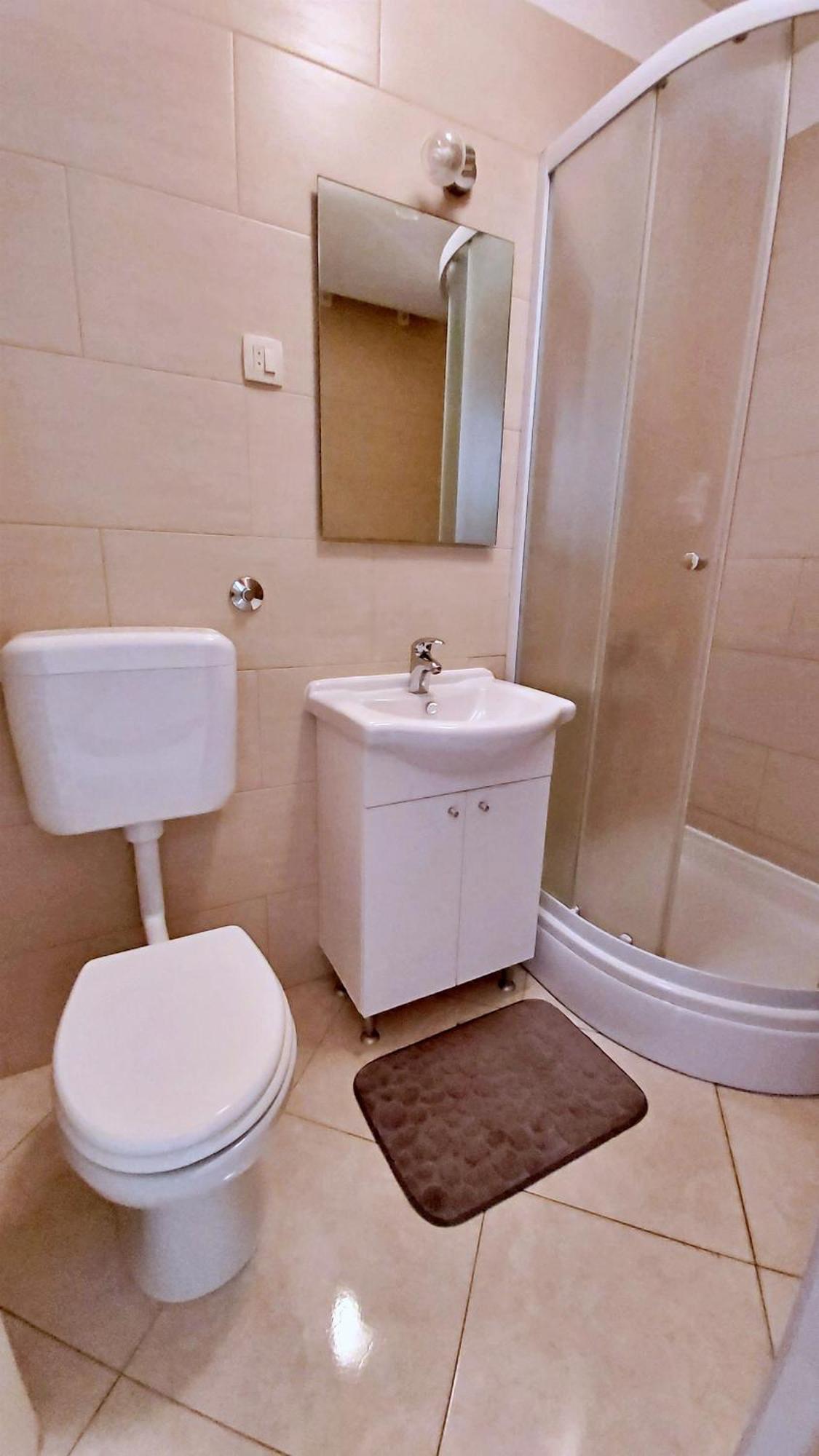 Apartments Nemira Omiš Rom bilde